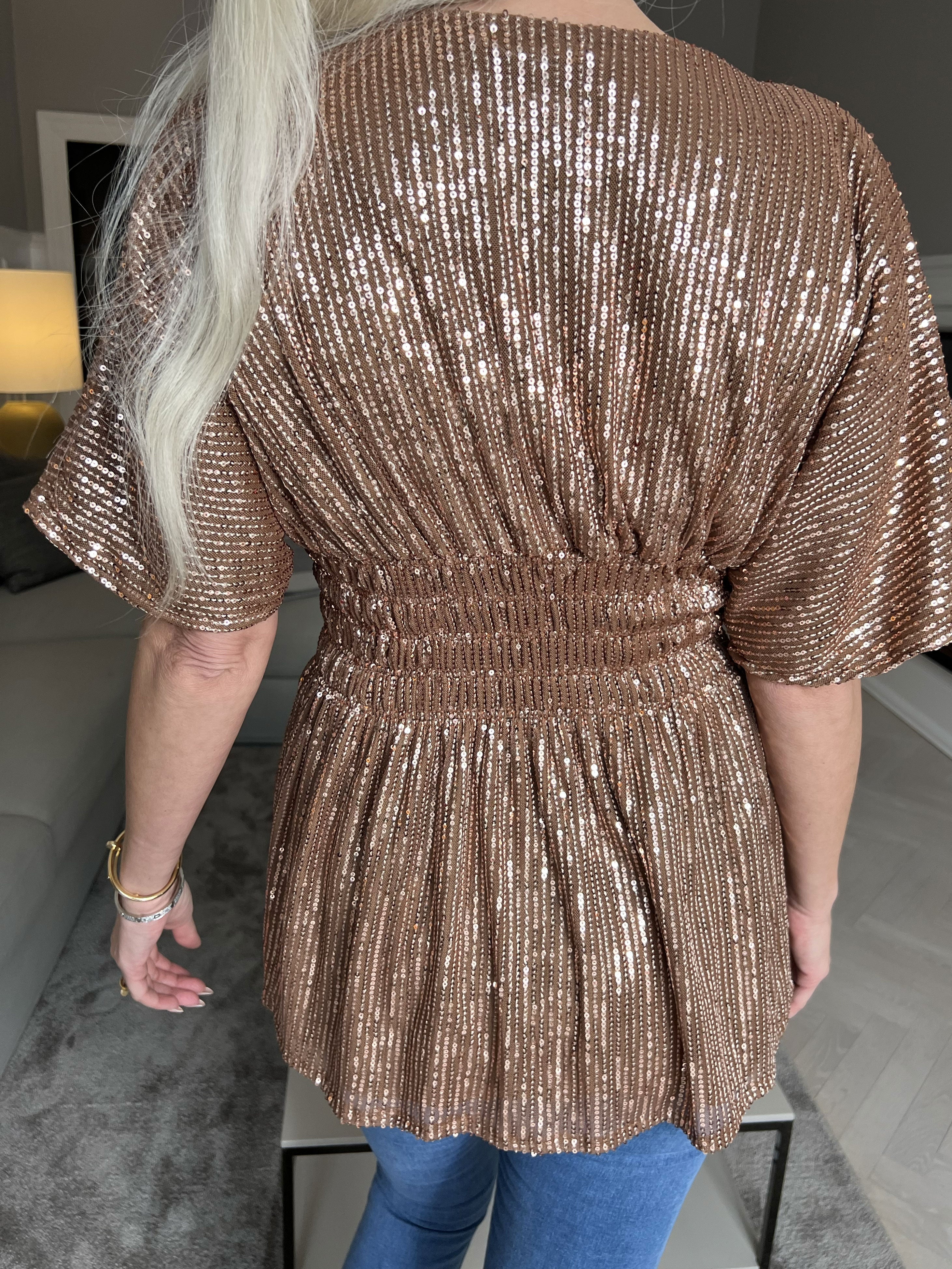 Pams Glitter Shirt - Söt tunika med smock och paljetter